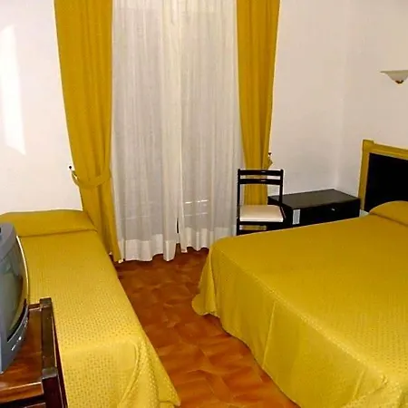 מלון Giardino La Playa - Adults Only 3*