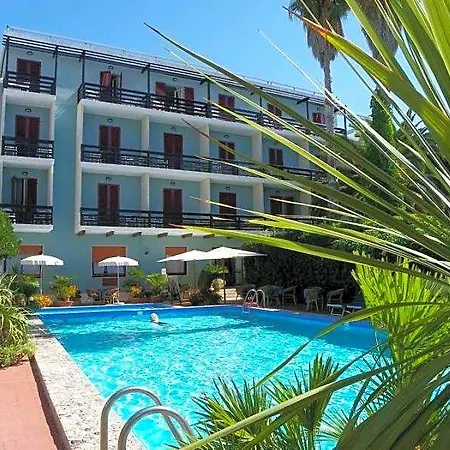 מלון Giardino La Playa - Adults Only 3*